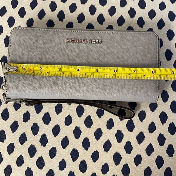 Michael Kors Gray Continental Wallet - Picture 6 of 7